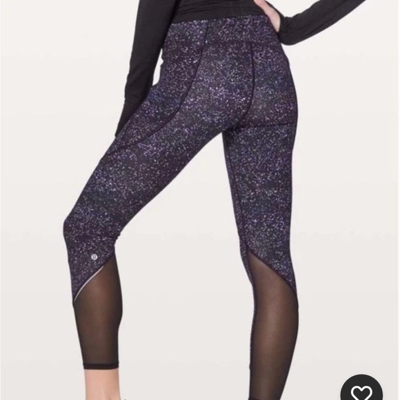 Lululemon Wunder Under Hi-Rise Tight Multi Galaxy Print Size 6 - Picture 1 of 3